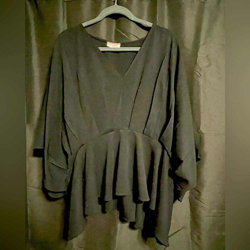 Cavendars lux Rayon flutter blouse